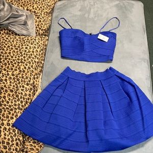 Express medium two-piece party skirt and top blue